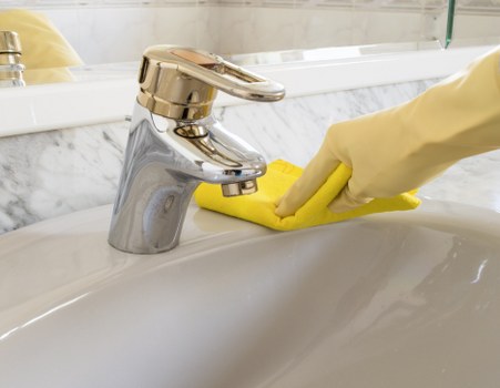 Service provider reviewing liability and customer responsibilities